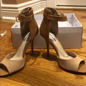 🔥 Steve Madden stilettos 🔥